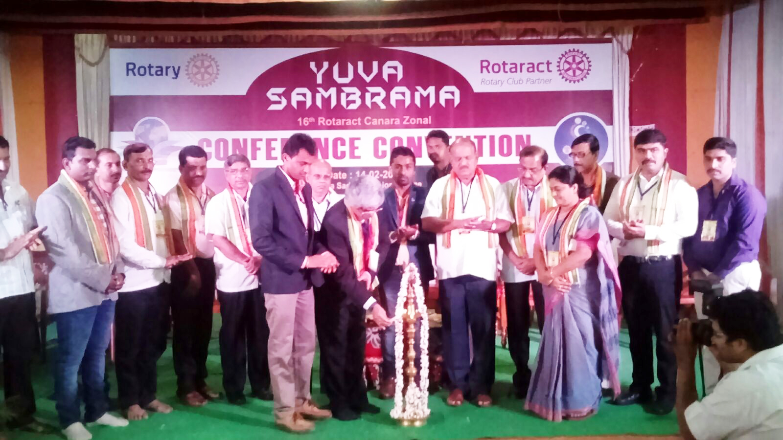 ದೇಶ ಸೇವೆ ಮಾಡುವವರನ್ನು ಗೌರವಿಸಿ : ರವಿ ಅಪ್ಪಾಜಿ